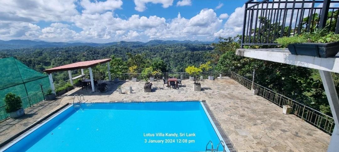 Lotus Villa Kandy Peradeniya Esterno foto