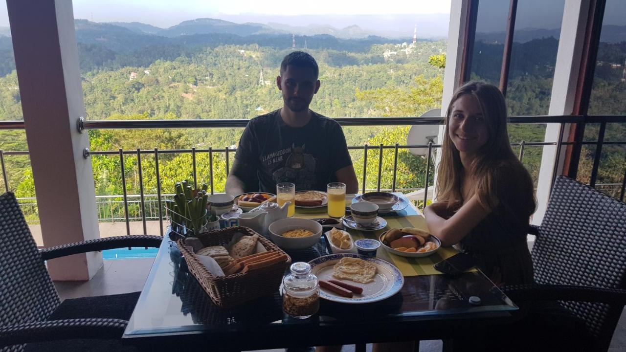 Lotus Villa Kandy Peradeniya Esterno foto